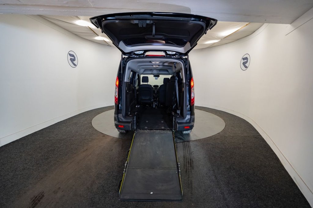 Used Ford Grand Tourneo Connect 2020 for sale - 76591172: Photo 40