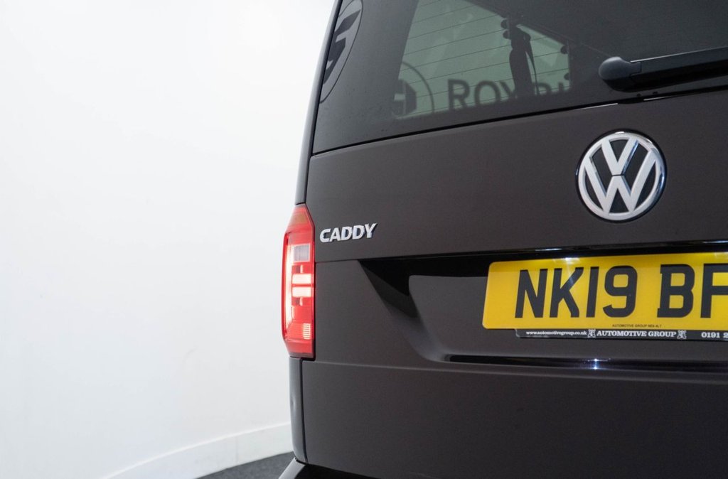 Used Volkswagen Caddy Maxi Life 2019 for sale - 77780263: Photo 17