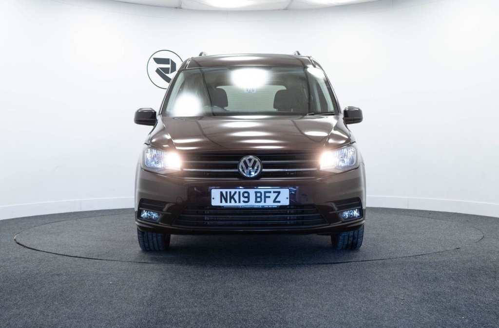 Used Volkswagen Caddy Maxi Life 2019 for sale - 77780263: Photo 2