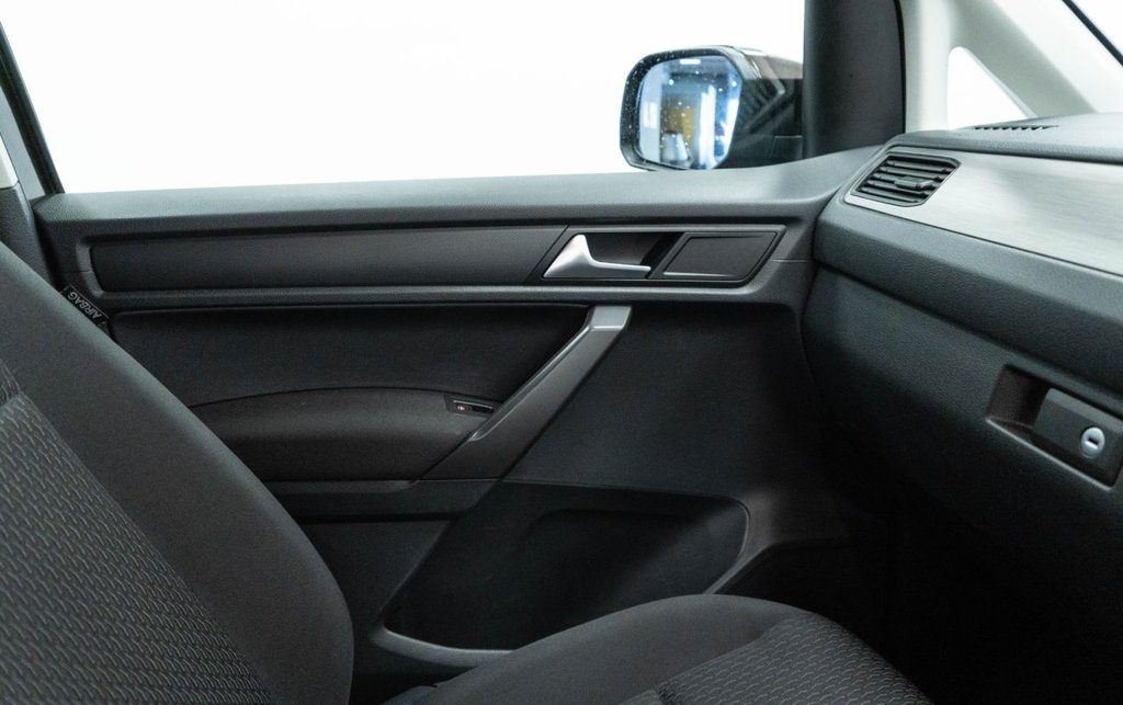 Used Volkswagen Caddy Maxi Life 2019 for sale - 77780263: Photo 29