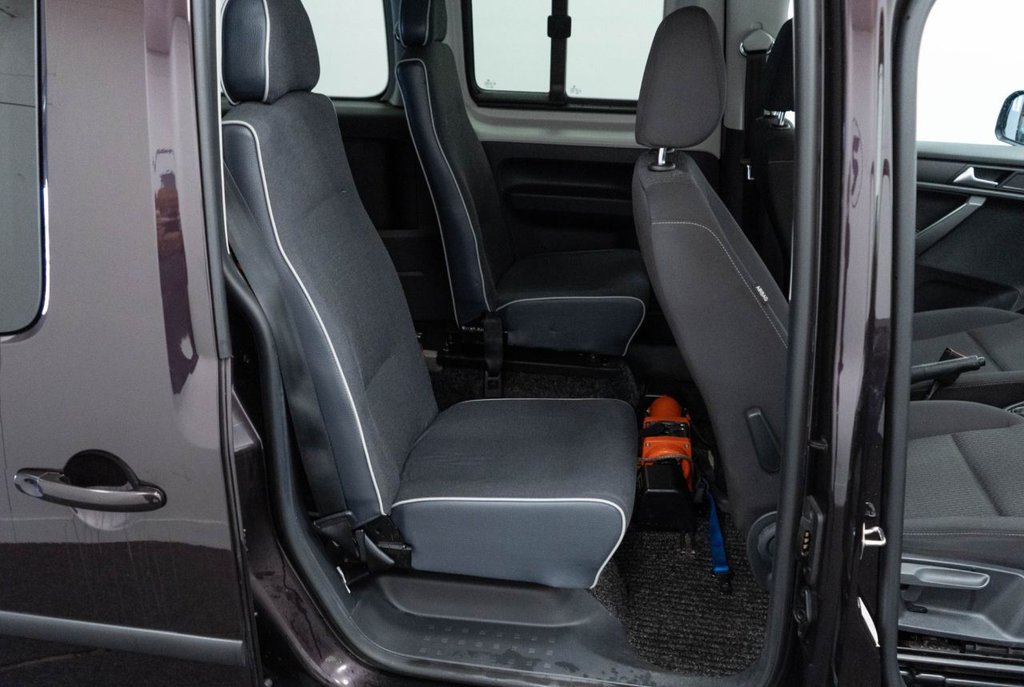 Used Volkswagen Caddy Maxi Life 2019 for sale - 77780263: Photo 31