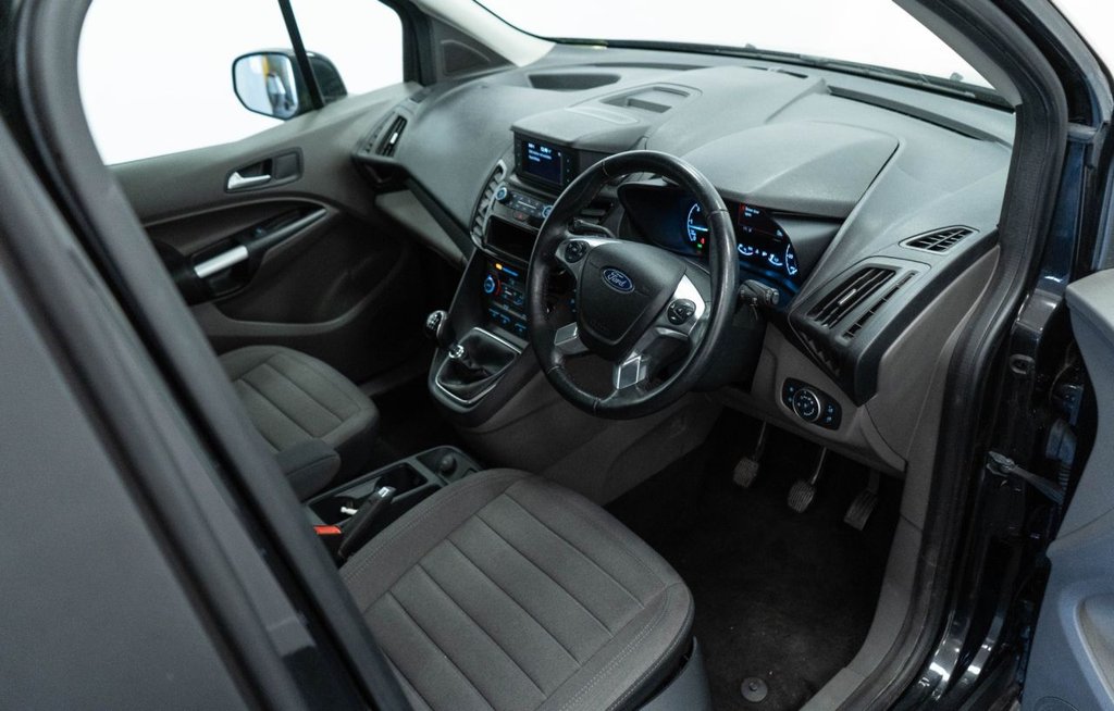 Used Ford Grand Tourneo Connect 2020 for sale - 77719552: Photo 21