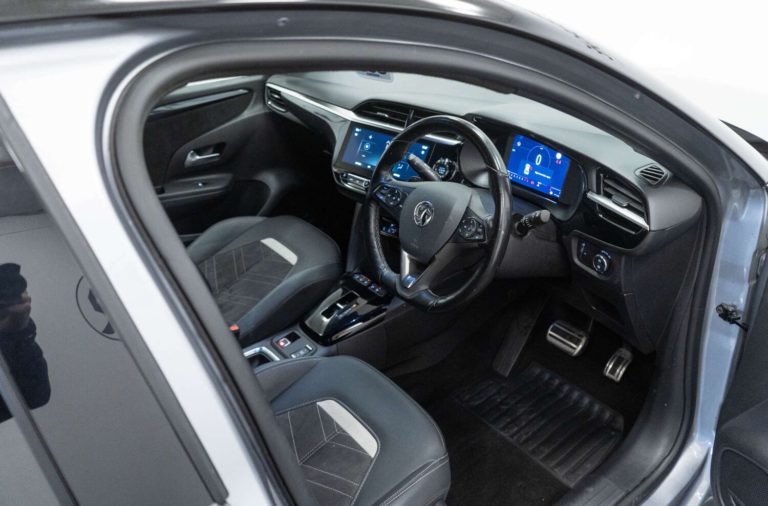 Used Vauxhall Corsa 2023 for sale - 78182050: Photo 25