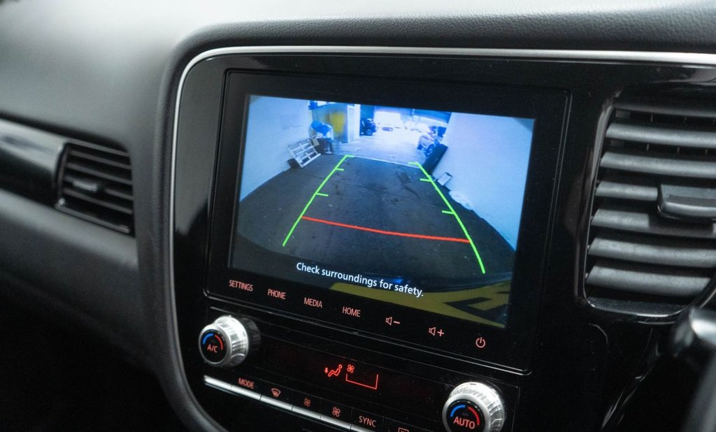 Used Mitsubishi Outlander 2020 for sale - 76563306: Photo 24