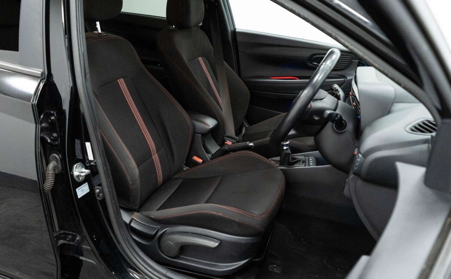 Used Hyundai i20 2022 for sale - 77930707: Photo 21