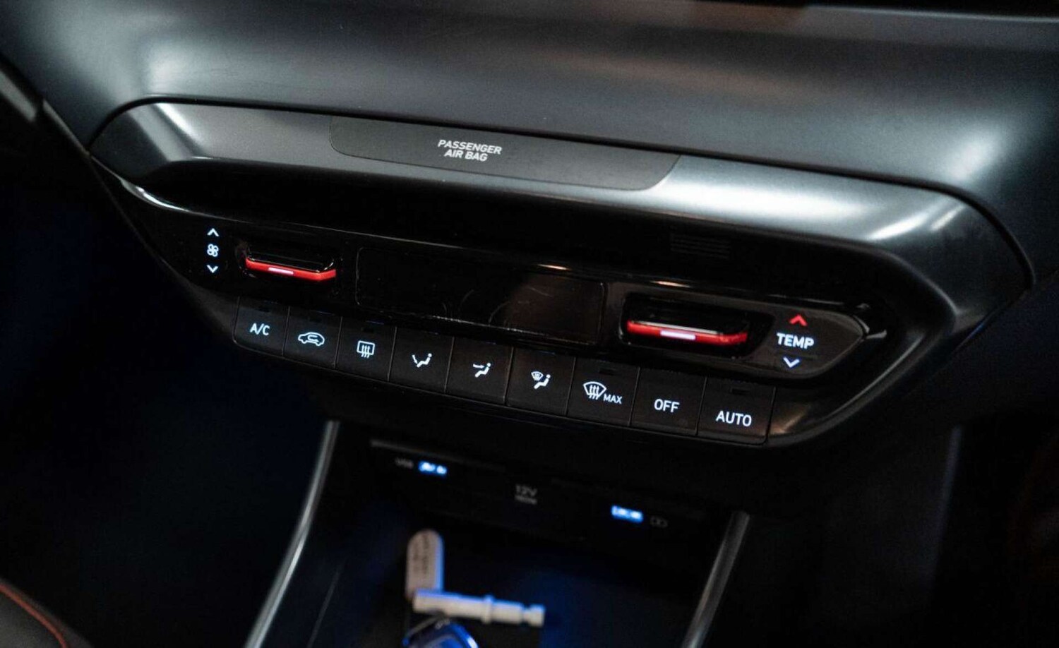 Used Hyundai i20 2022 for sale - 77930707: Photo 29