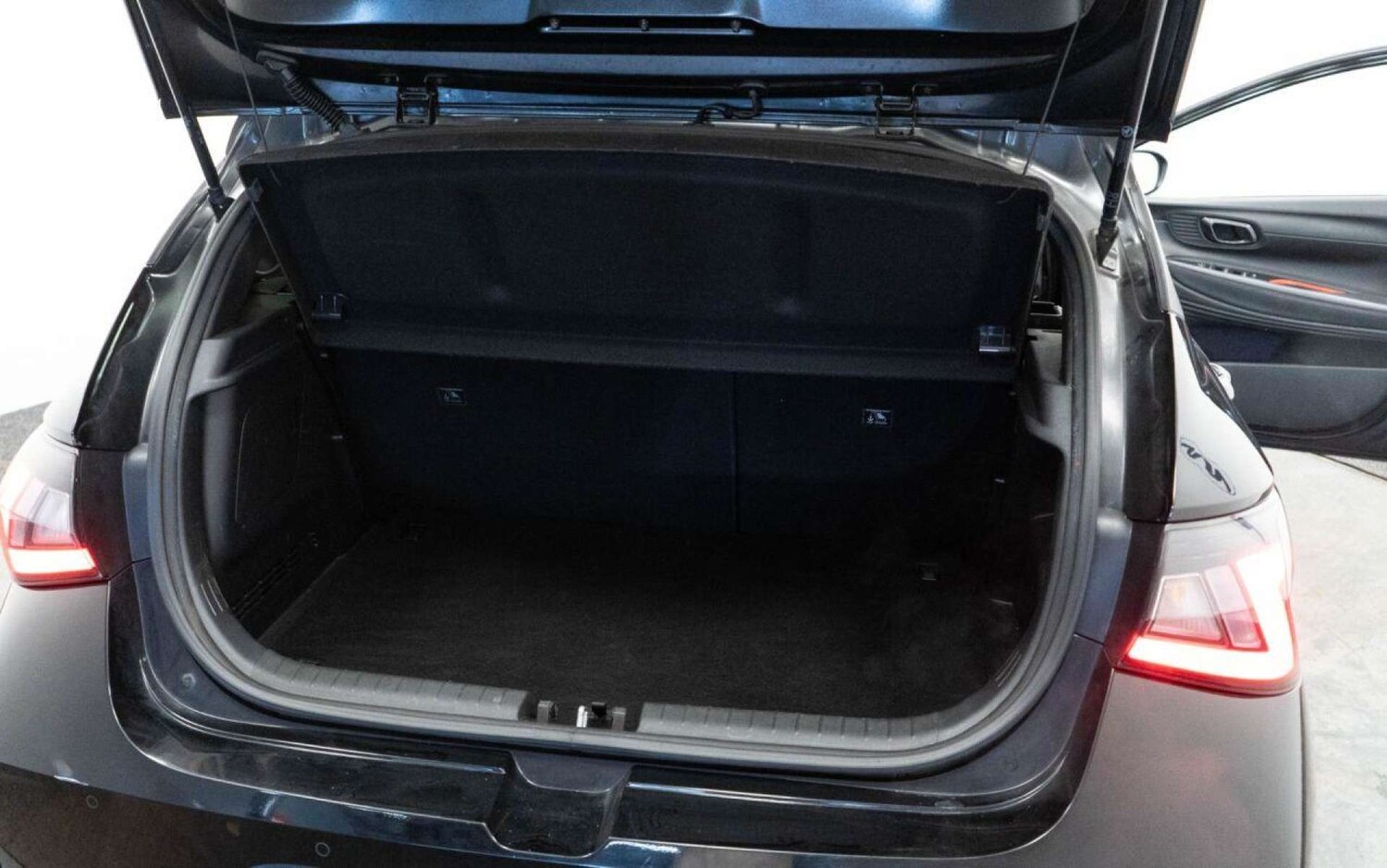 Used Hyundai i20 2022 for sale - 77930707: Photo 35