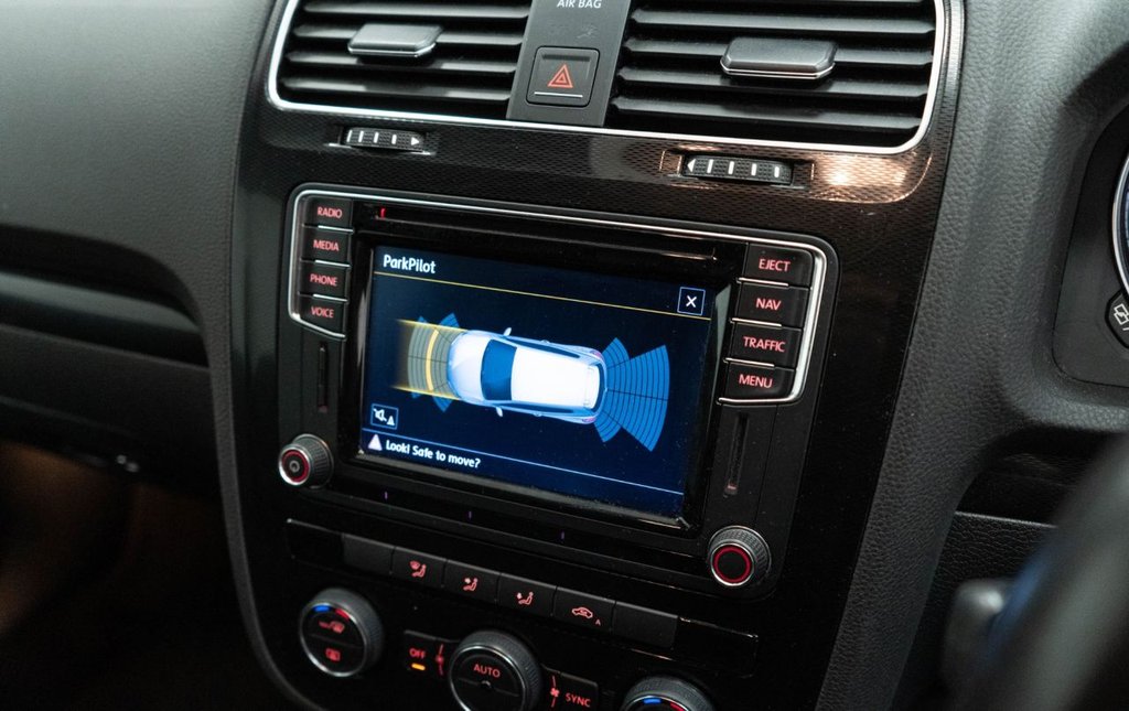 Used Volkswagen Scirocco 2015 for sale - 77642194: Photo 28