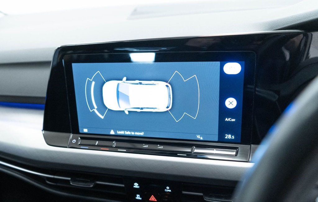 Used Volkswagen Golf 2022 for sale - 77407725: Photo 26