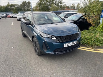 Peugeot - 5008