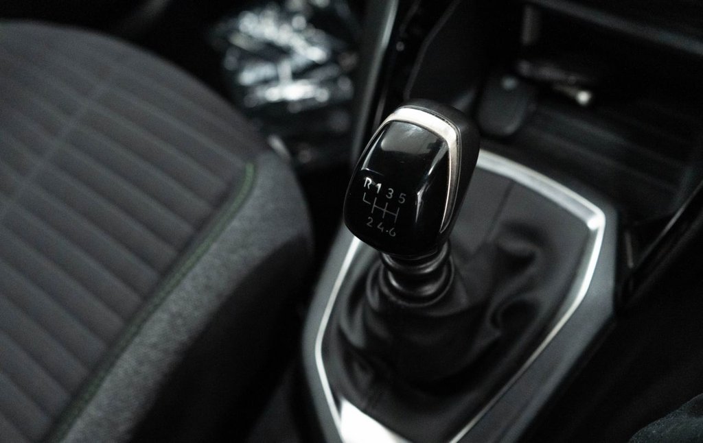 Used Peugeot 2008 2023 for sale - 76509736: Photo 28