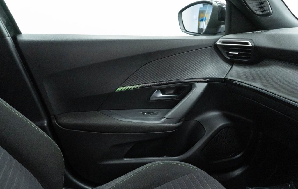 Used Peugeot 2008 2023 for sale - 76509736: Photo 29