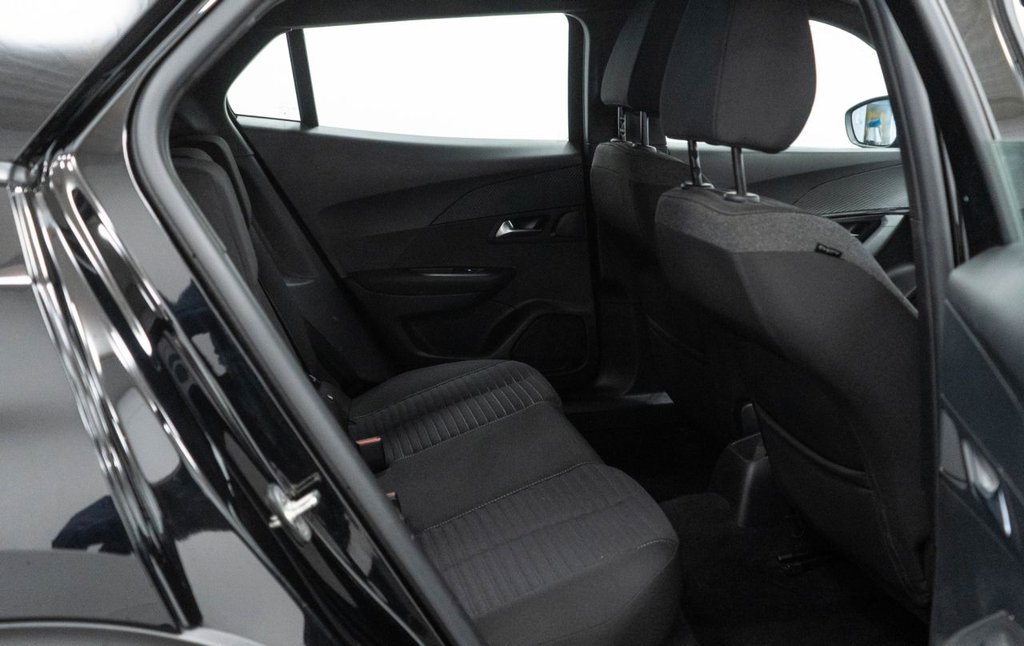 Used Peugeot 2008 2023 for sale - 76509736: Photo 31