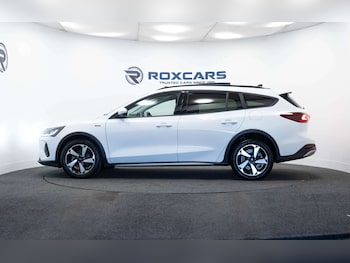 Used Ford Focus 2023 for sale - 78928989: Photo