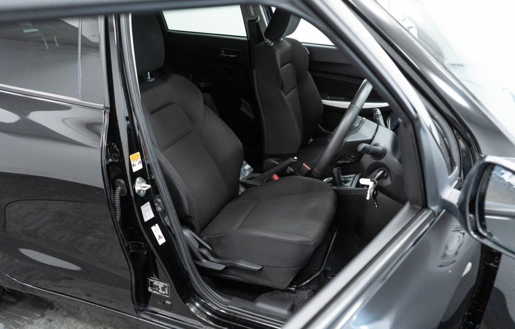 Used Suzuki Swift 2022 for sale - 76345398: Photo 22