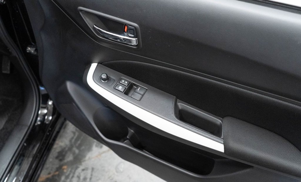 Used Suzuki Swift 2022 for sale - 76345398: Photo 23