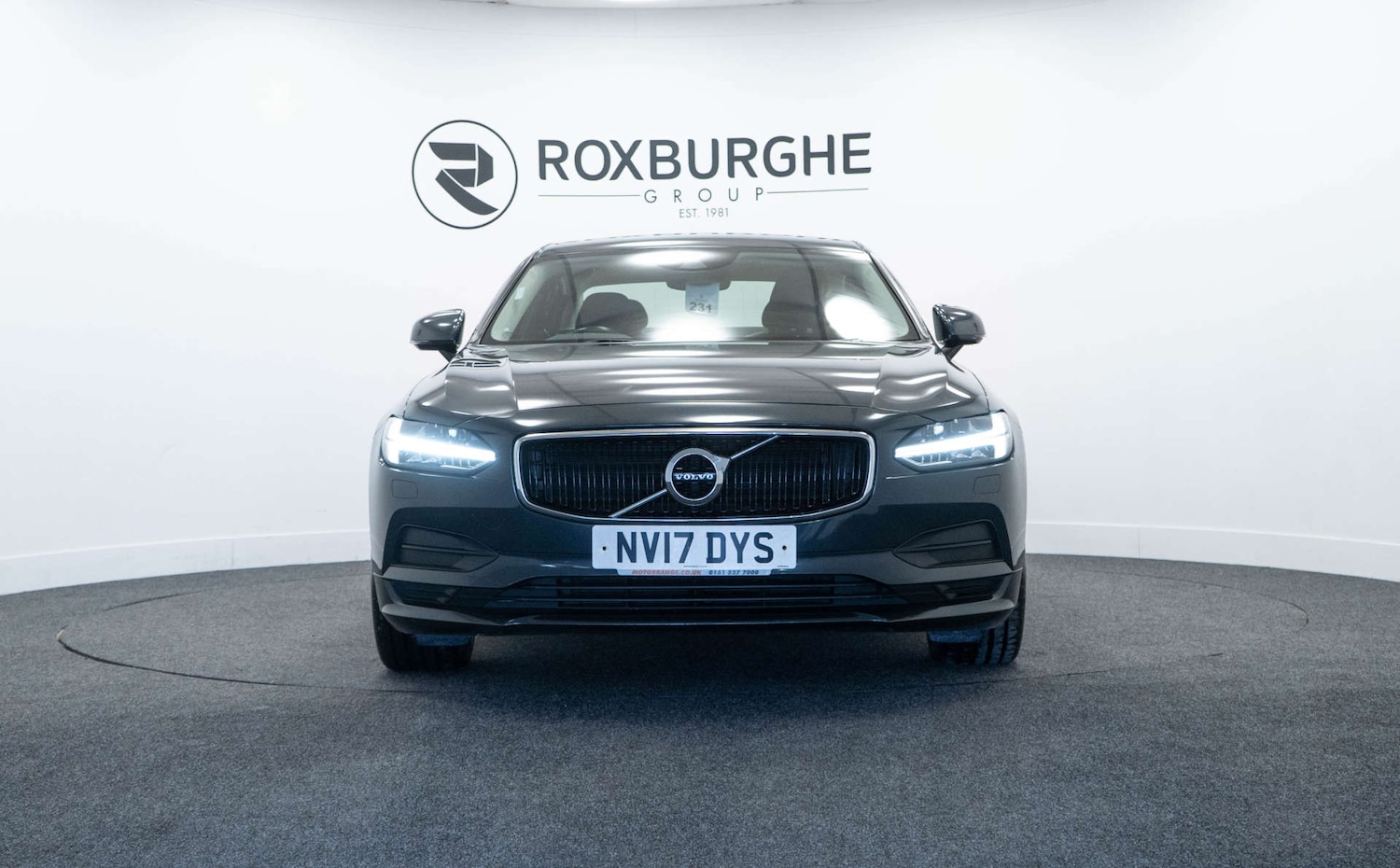 Used Volvo S90 2017 for sale - 77950470: Photo 2