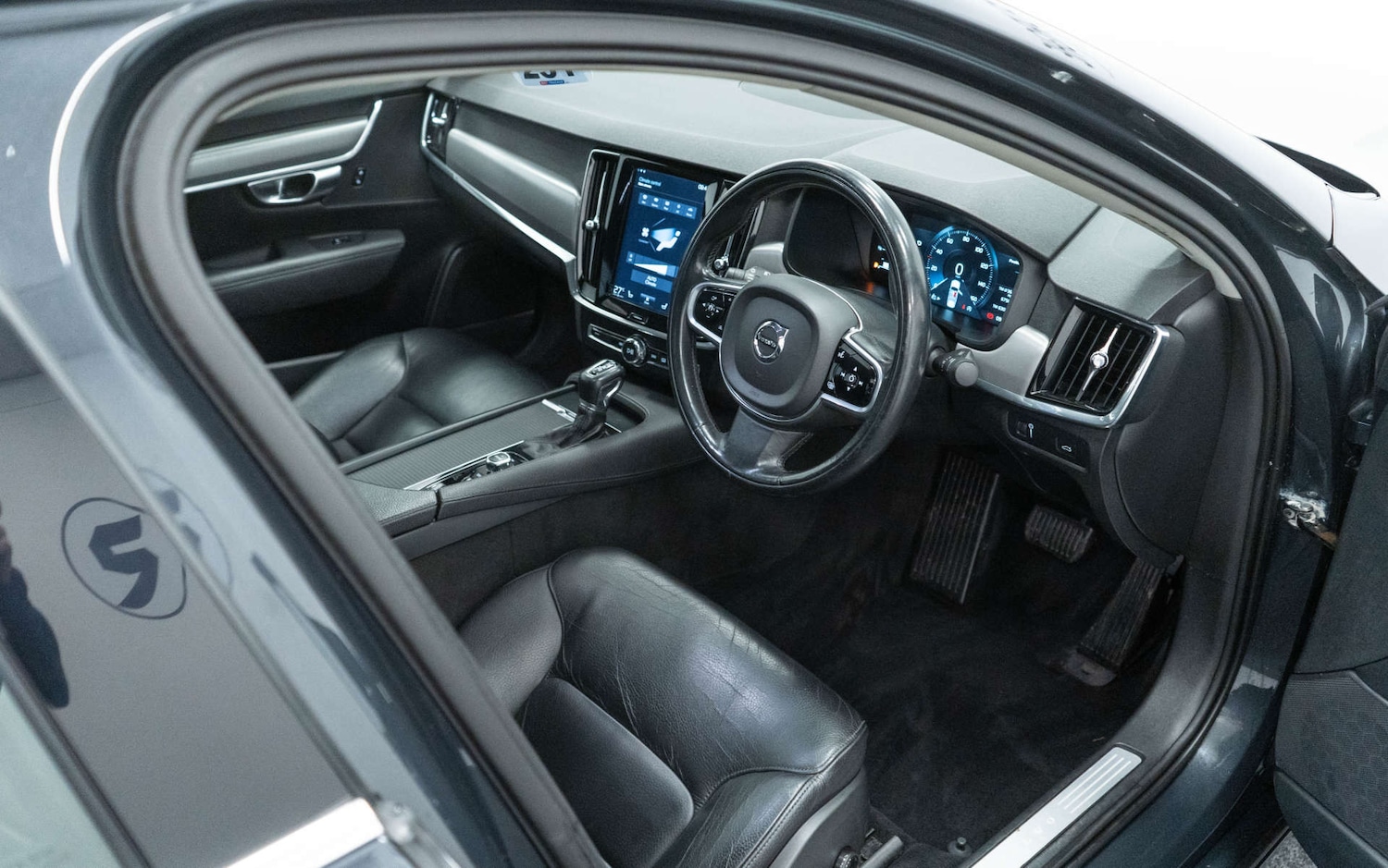 Used Volvo S90 2017 for sale - 77950470: Photo 22