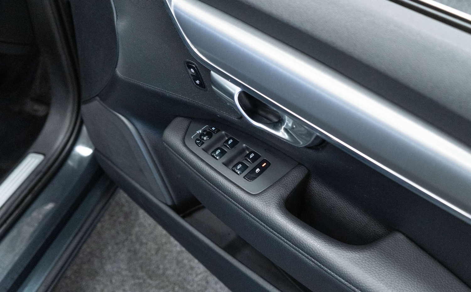 Used Volvo S90 2017 for sale - 77950470: Photo 25