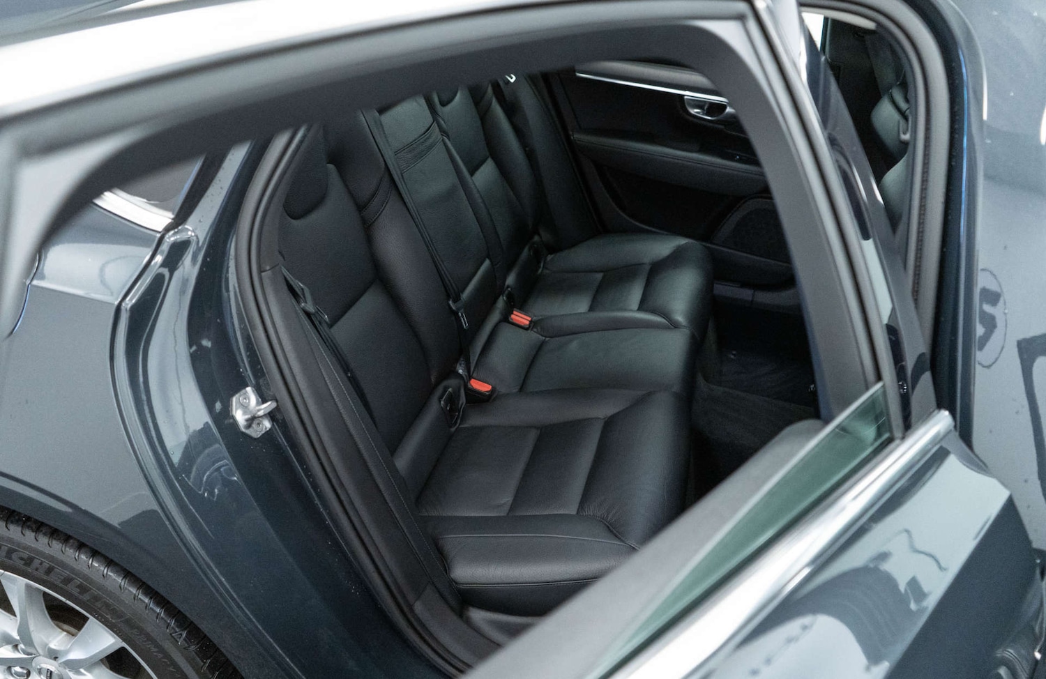 Used Volvo S90 2017 for sale - 77950470: Photo 34