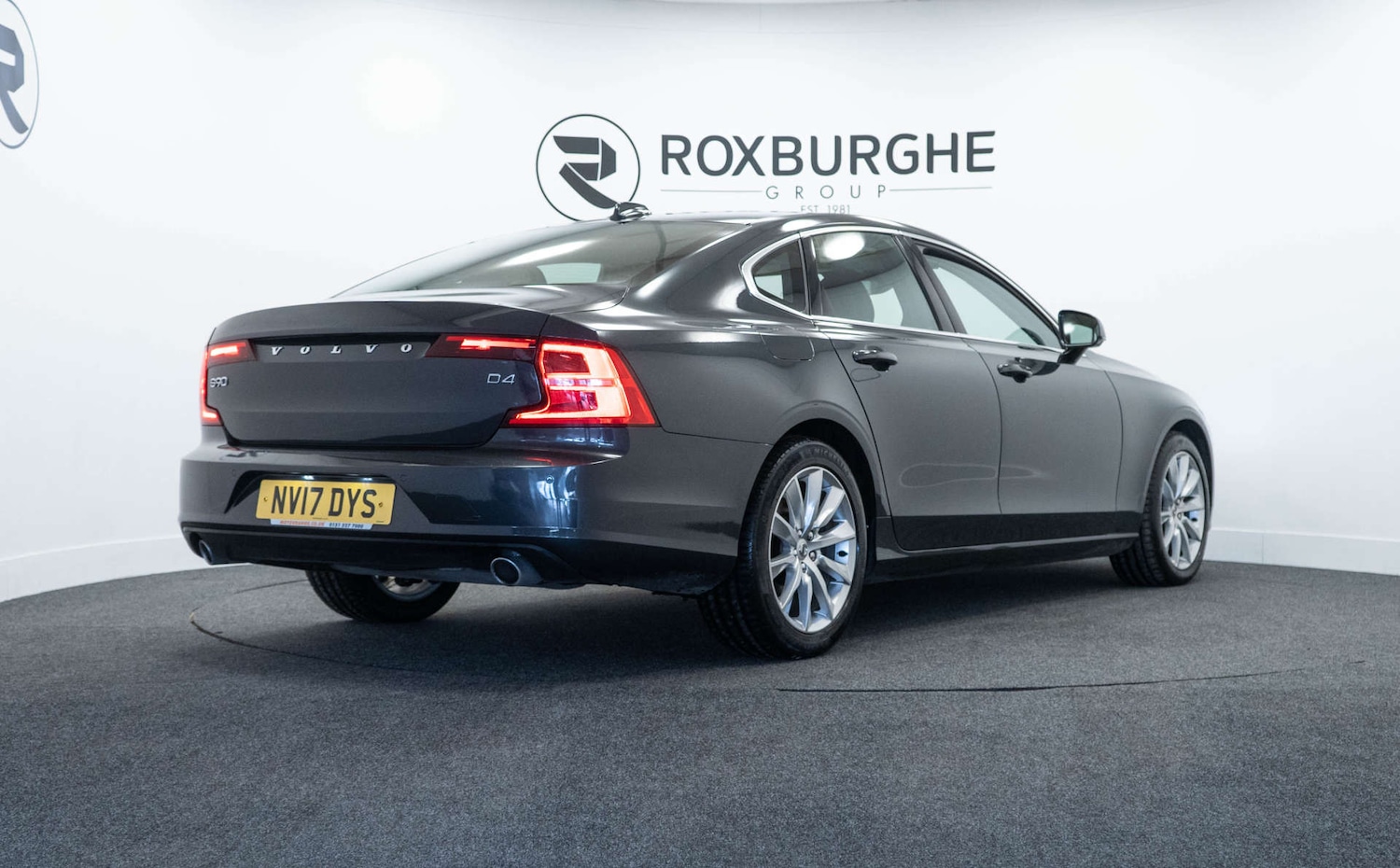 Used Volvo S90 2017 for sale - 77950470: Photo 8