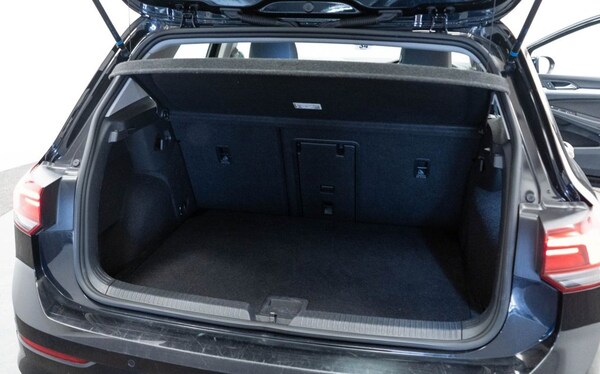 Used Volkswagen Golf 2021 for sale - 75488048: Photo 33