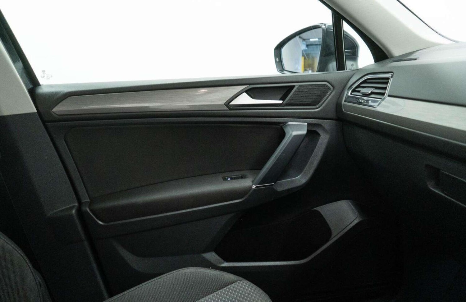 Used Volkswagen Tiguan Allspace 2021 for sale - 77930775: Photo 32