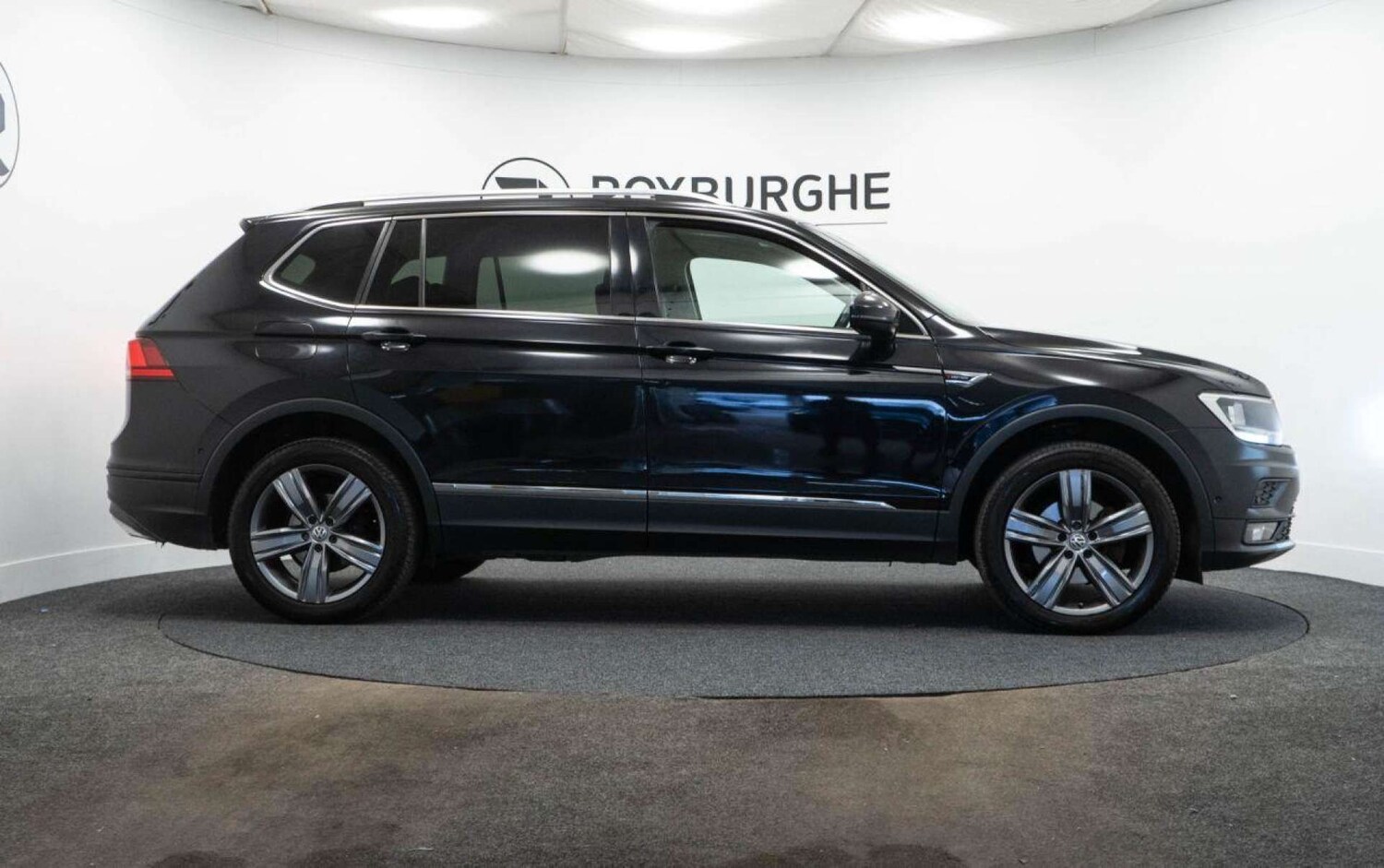 Used Volkswagen Tiguan Allspace 2021 for sale - 77930775: Photo 9