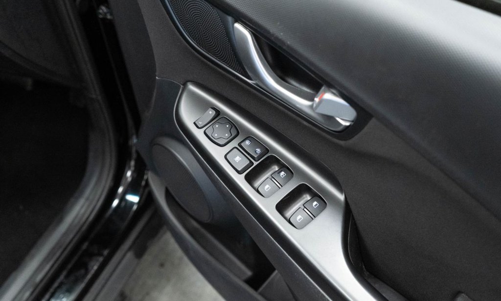 Used Hyundai KONA 2022 for sale - 76900263: Photo 20