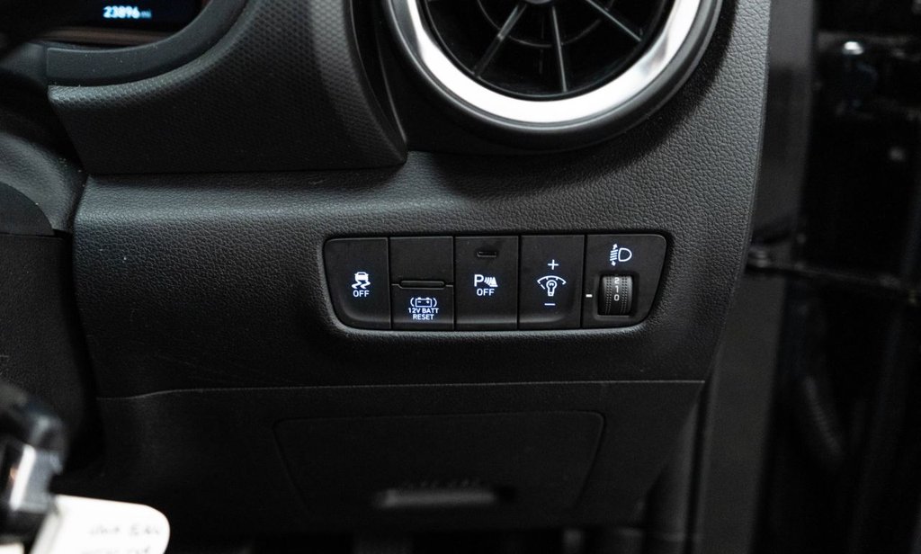 Used Hyundai KONA 2022 for sale - 76900263: Photo 21