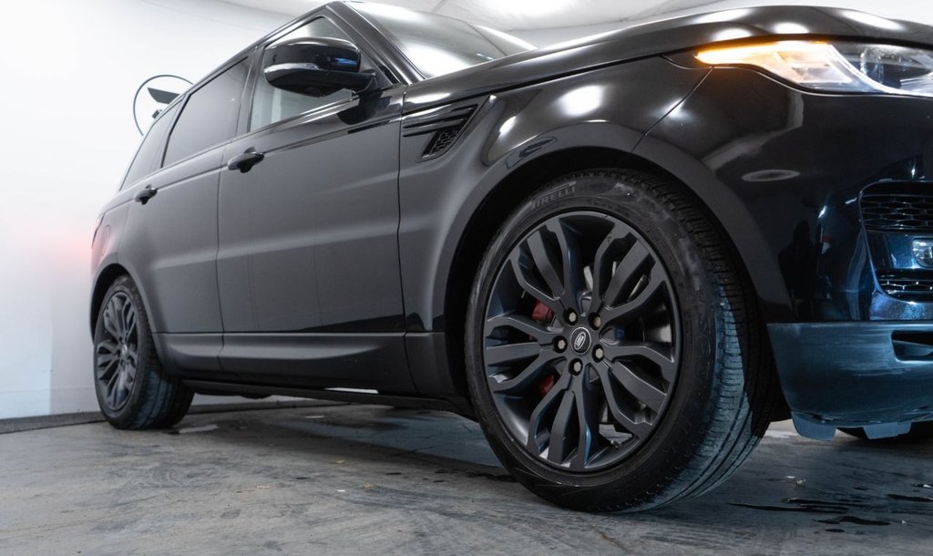 Used Land Rover Range Rover Sport 2017 for sale - 76685990: Photo 11