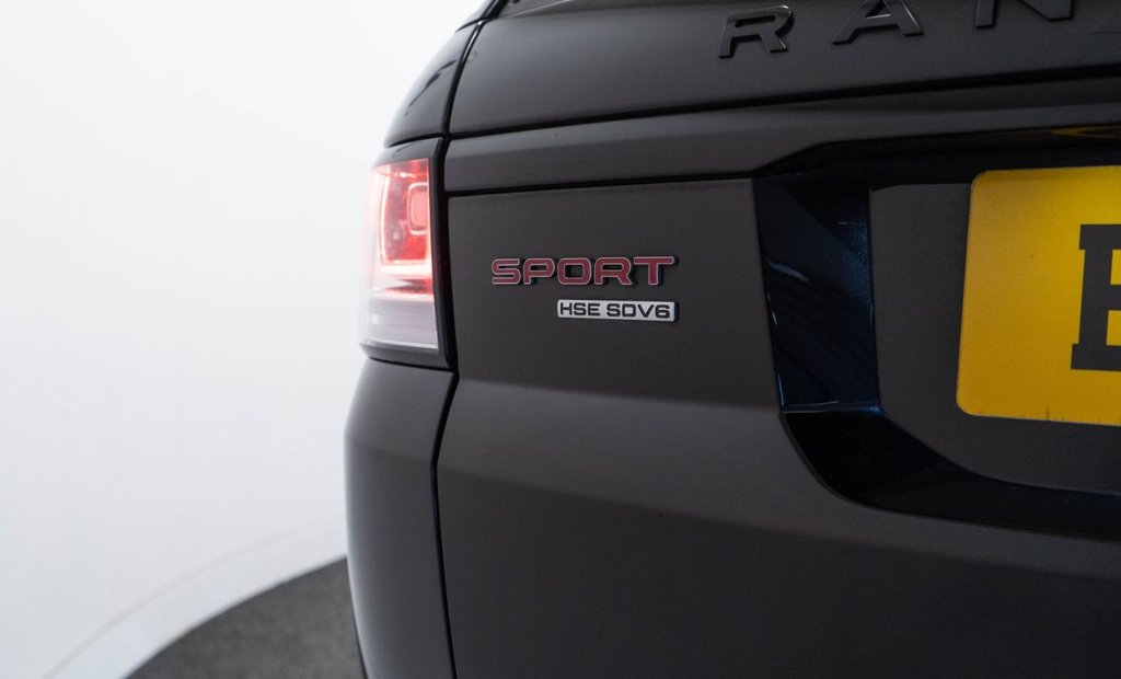 Used Land Rover Range Rover Sport 2017 for sale - 76685990: Photo 17