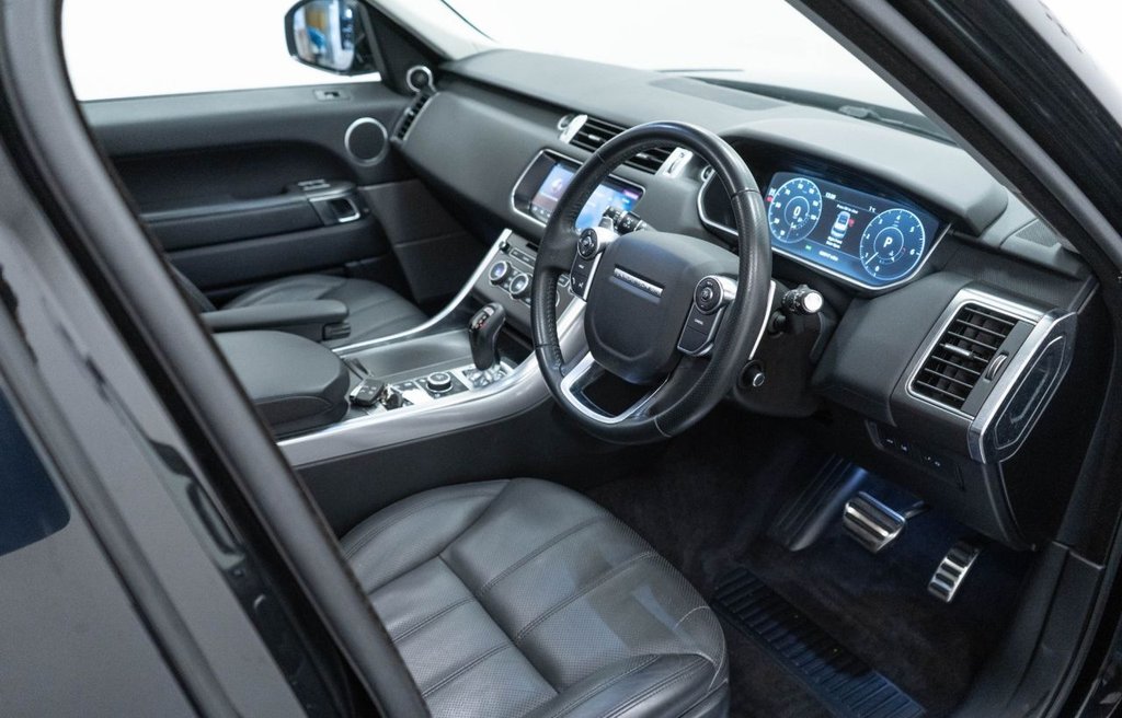 Used Land Rover Range Rover Sport 2017 for sale - 76685990: Photo 21