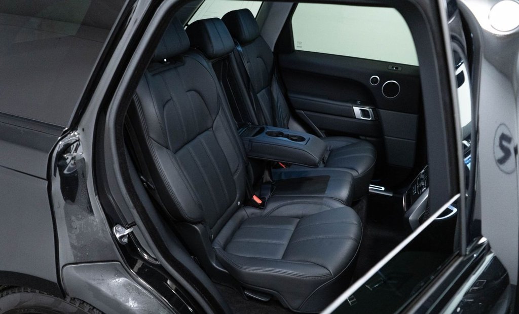 Used Land Rover Range Rover Sport 2017 for sale - 76685990: Photo 39