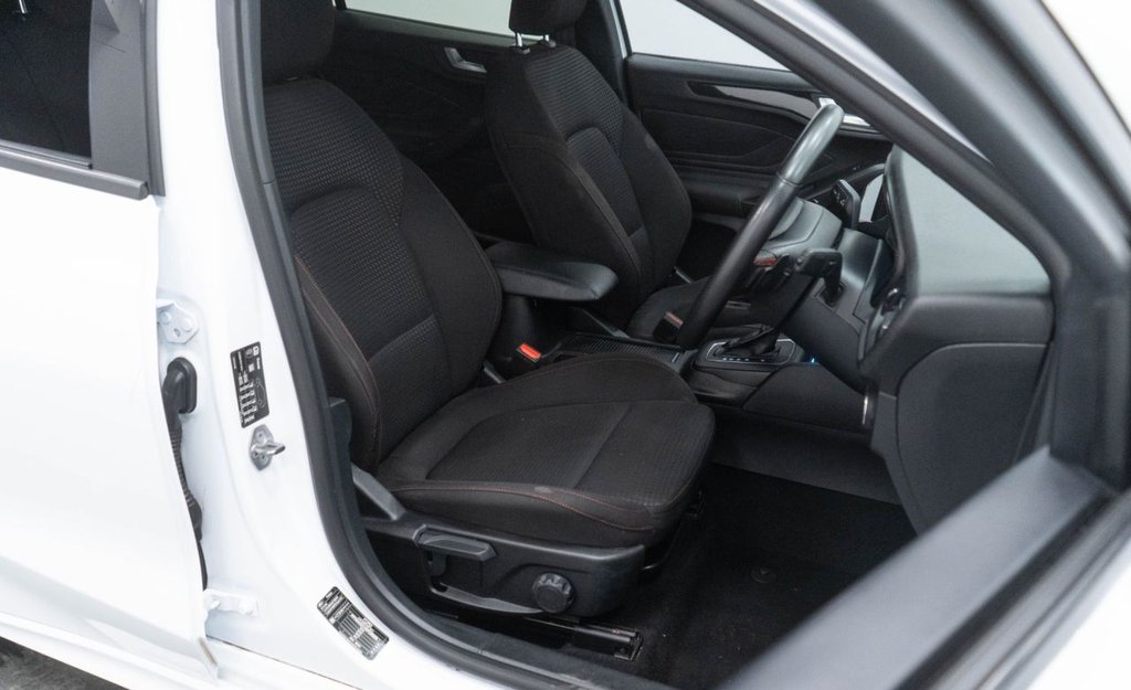 Used Ford Focus 2023 for sale - 77520498: Photo 21