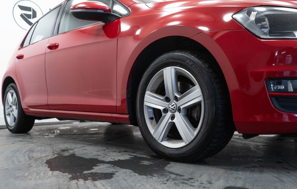 Used Volkswagen Golf 2015 for sale - 77360057: Photo 11