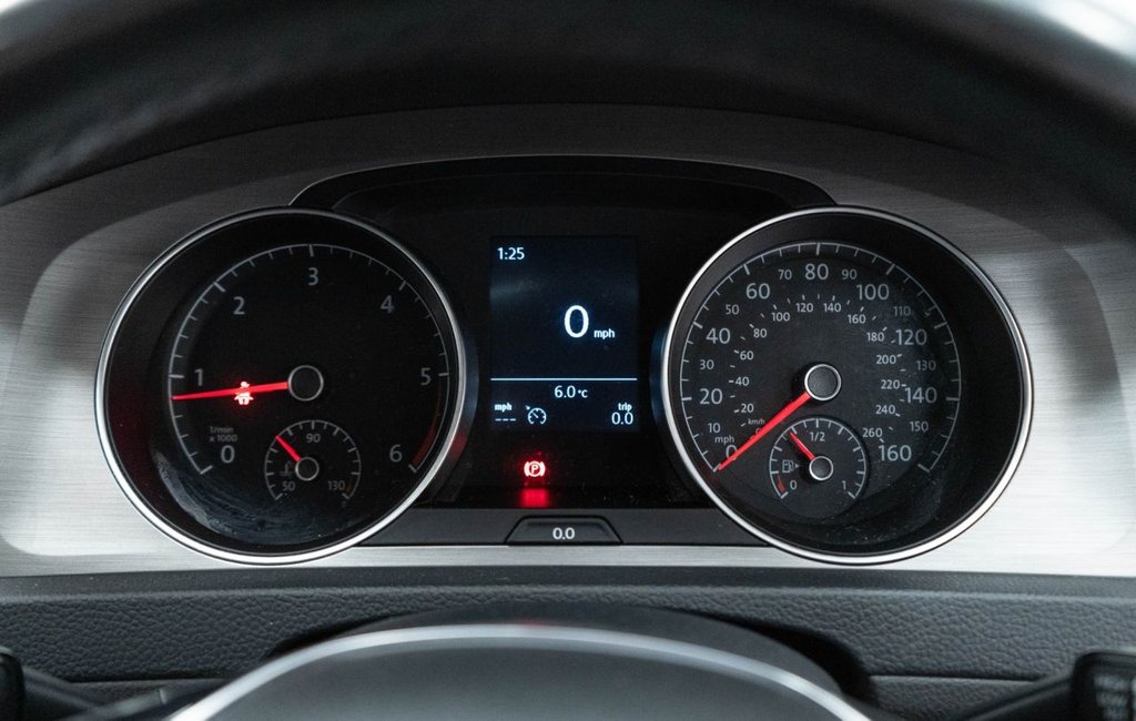 Used Volkswagen Golf 2015 for sale - 77360057: Photo 26