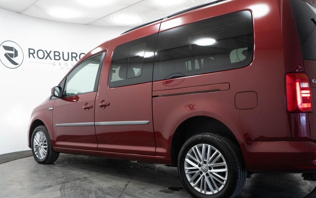 Used Volkswagen Caddy Maxi Life 2019 for sale - 76582318: Photo 16