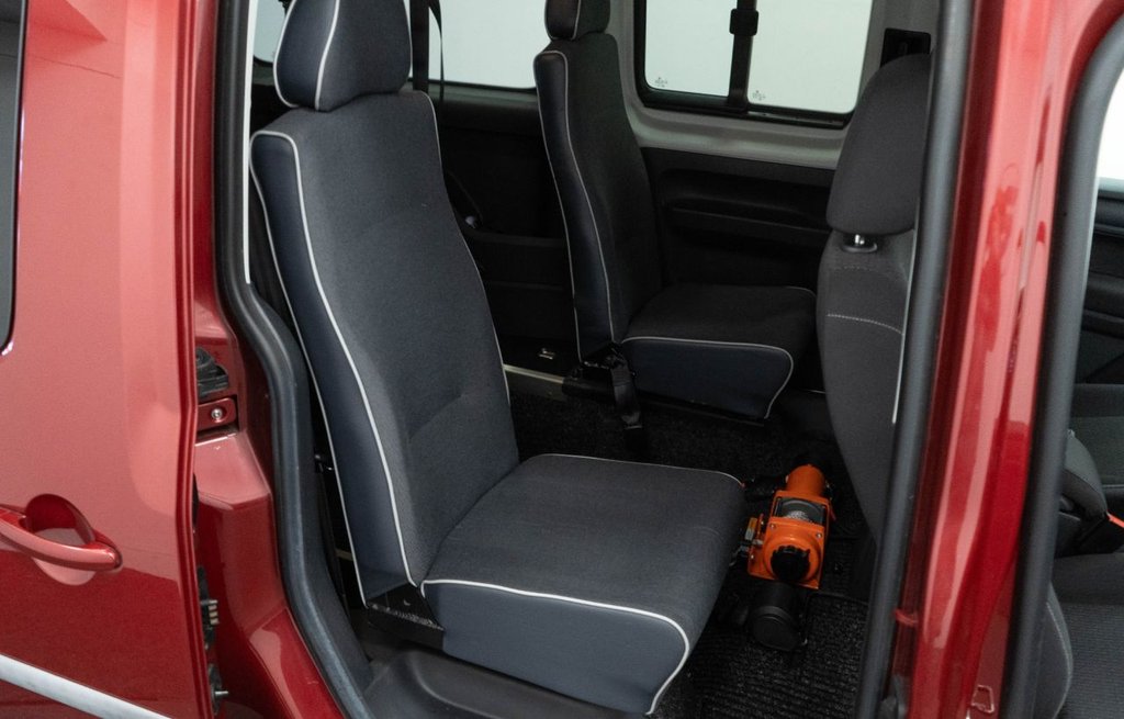 Used Volkswagen Caddy Maxi Life 2019 for sale - 76582318: Photo 31