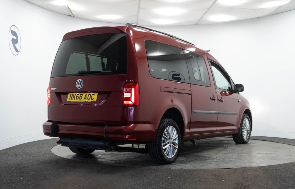 Used Volkswagen Caddy Maxi Life 2019 for sale - 76582318: Photo 8