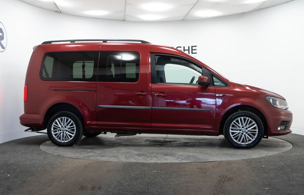 Used Volkswagen Caddy Maxi Life 2019 for sale - 76582318: Photo 9