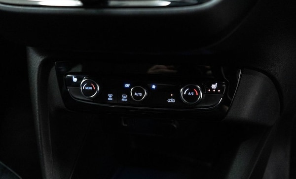 Used Vauxhall Corsa 2022 for sale - 76235491: Photo 28