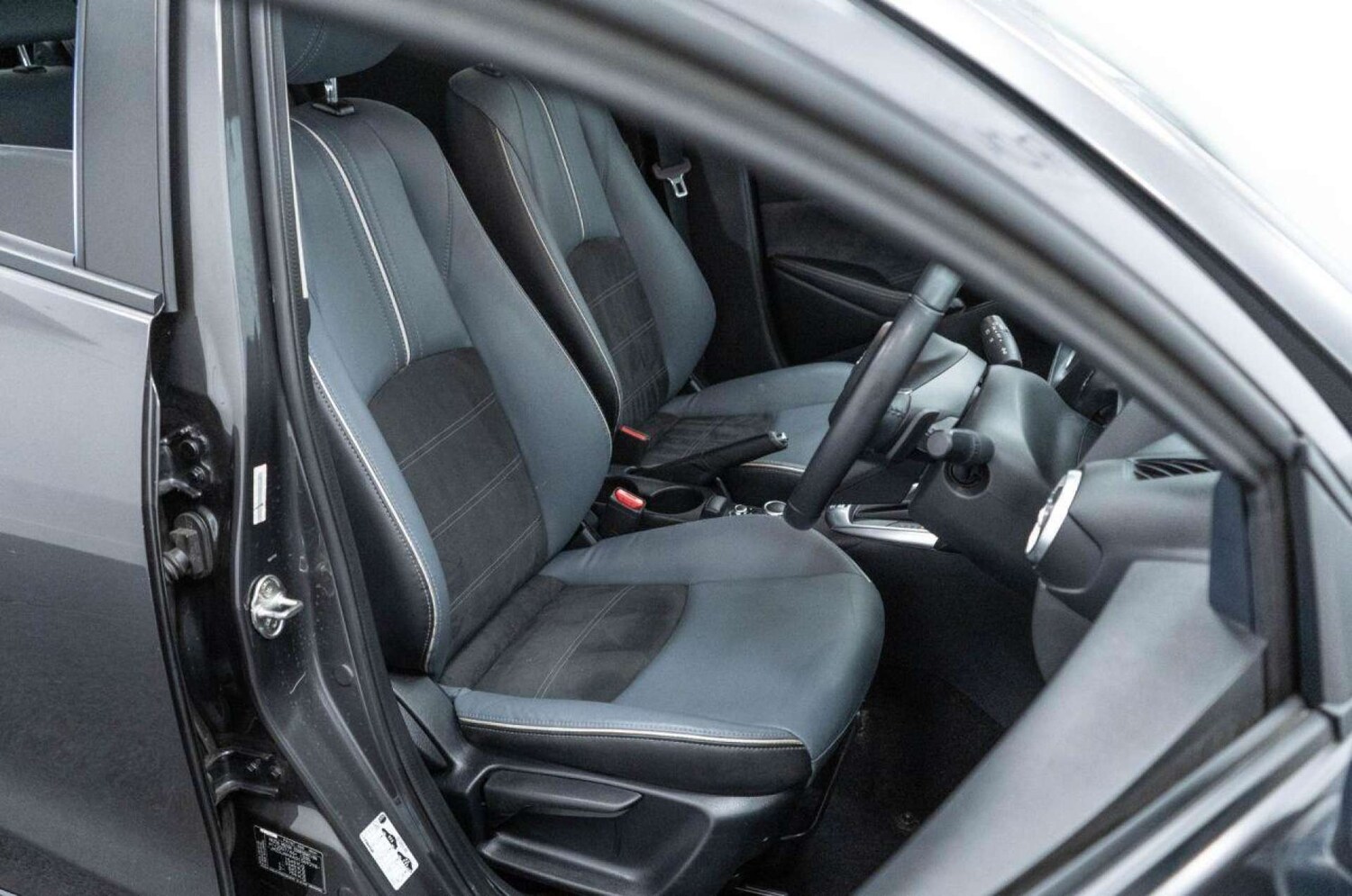 Used Mazda Mazda2 2023 for sale - 77930723: Photo 22