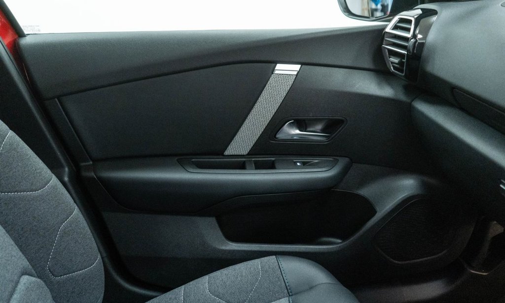 Used Citroen C4 2024 for sale - 76792063: Photo 31