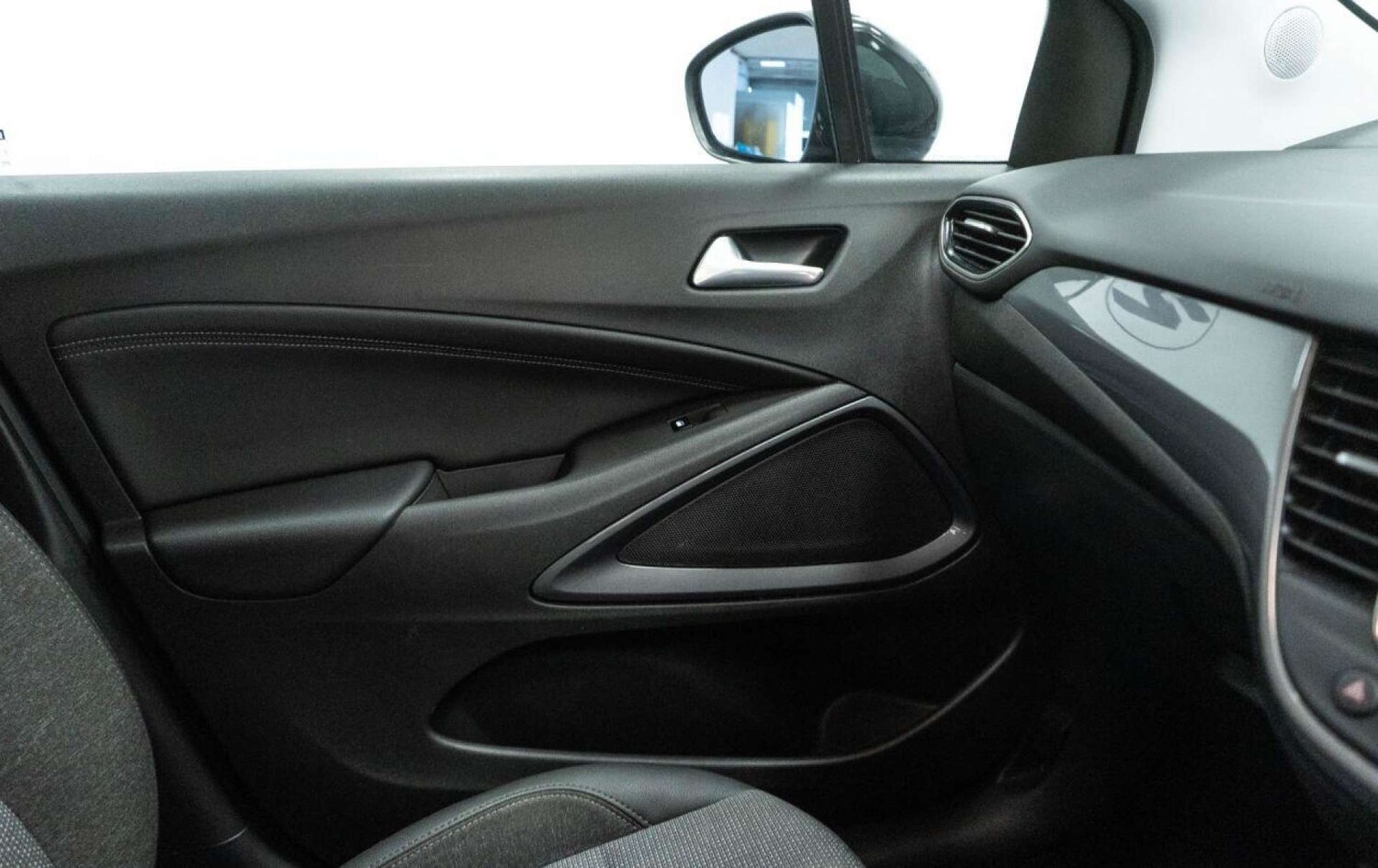 Used Vauxhall Crossland 2022 for sale - 77930740: Photo 29