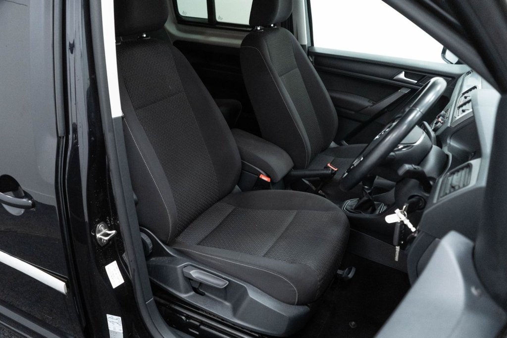 Used Volkswagen Caddy Maxi Life 2019 for sale - 77748454: Photo 20