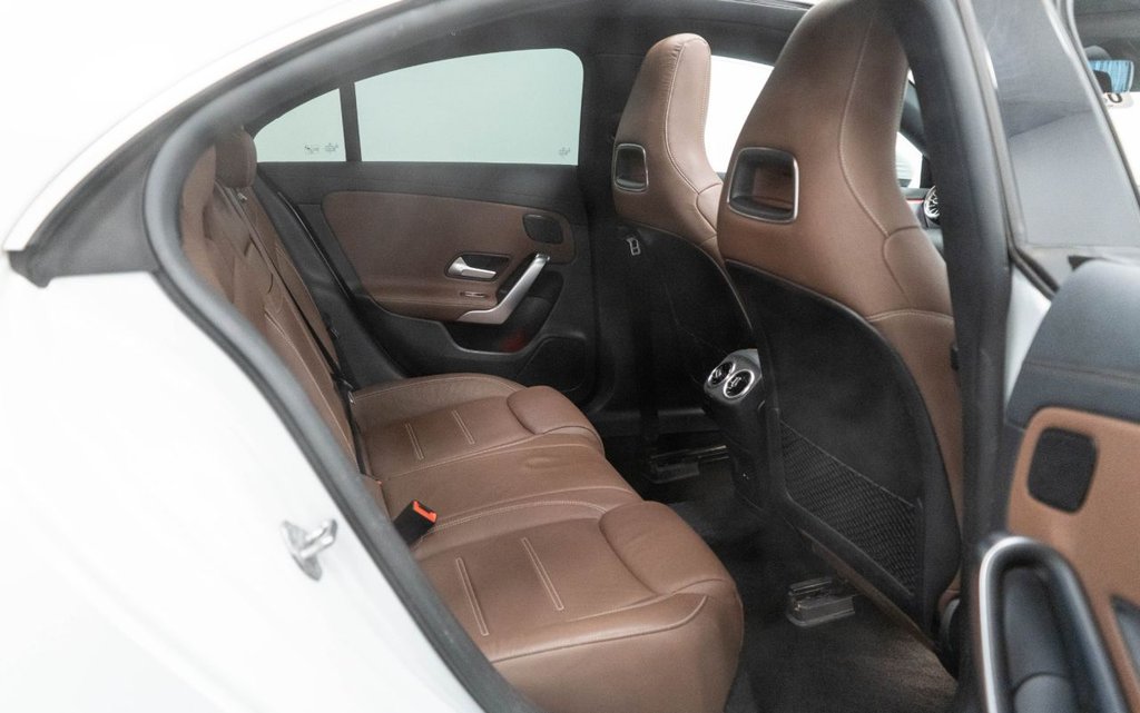 Used Mercedes-Benz CLA 2020 for sale - 76686515: Photo 35