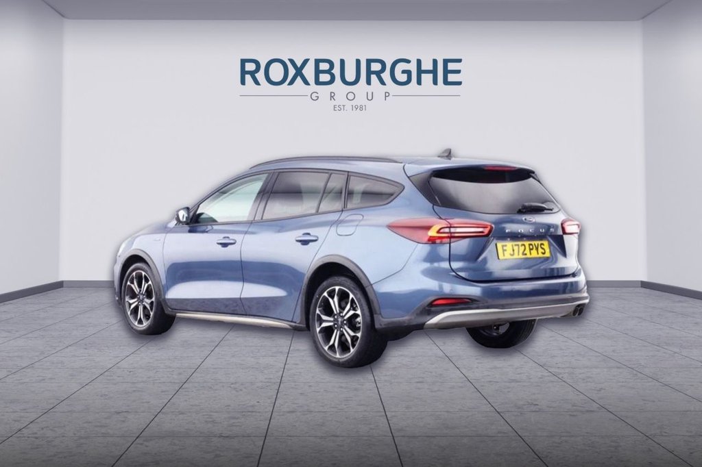 Used Ford Focus 2022 for sale - 76686561: Photo 2