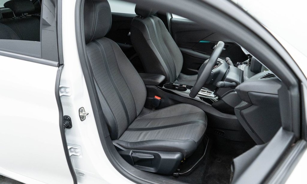 Used Peugeot 208 2022 for sale - 76582276: Photo 22