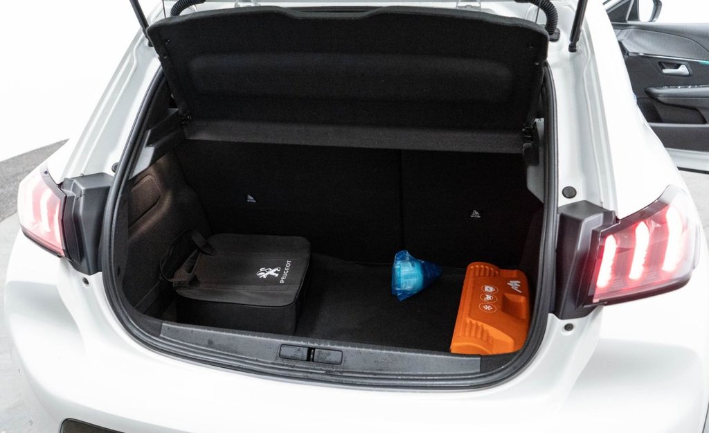 Used Peugeot 208 2022 for sale - 76582276: Photo 33